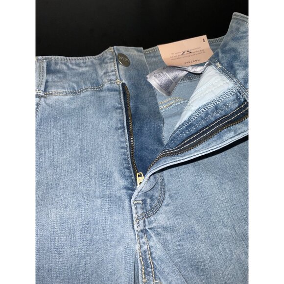 NYDJ New High Rise Major Wide Leg Capri Jeans in Cool Embrace Light Wash size 6 - Picture 11 of 16